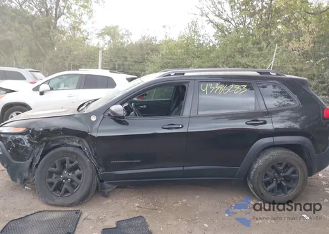 2014 Jeep Cherokee Trailhawk from USA, damaged, VIN 1C4PJMBB4EW219937